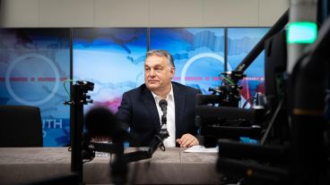 Orbán Viktor: A magyar gazdaság bajai kivétel nélkül a háborúból származnak